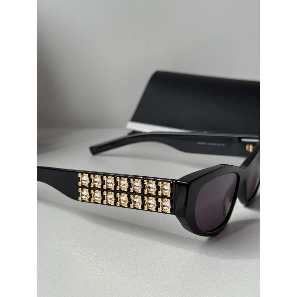 NEW Givenchy GV40078U Cat Eye Black Crystal Sunglasses $700 - Picture 5 of 6